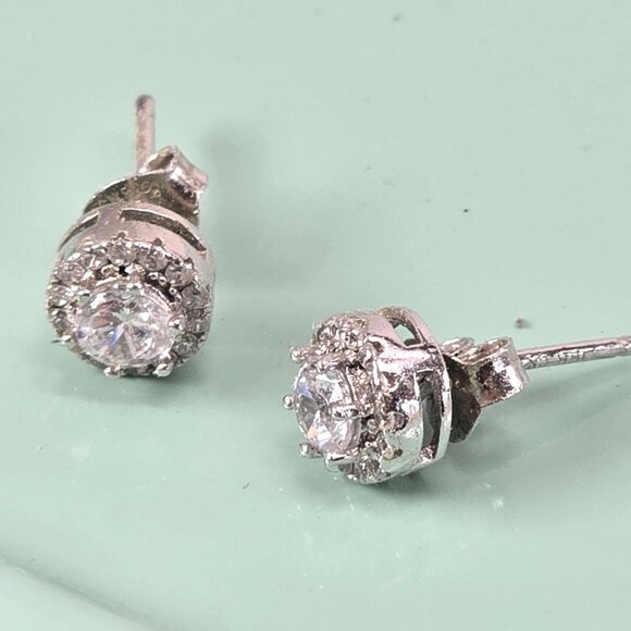 Sterling Silver Cubic Zirconia Halo Stud Earrings Perfect Elegant Gift LI629 - Picture 4 of 16